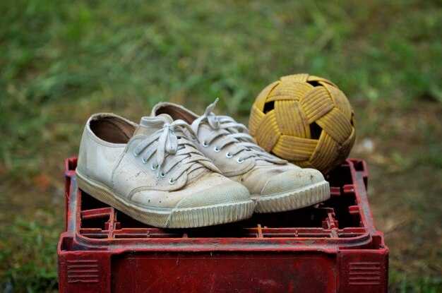 Где купить футбольную обувь: советы и рекомендации