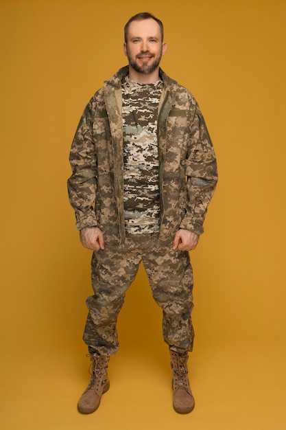 История и происхождение рубашки commander